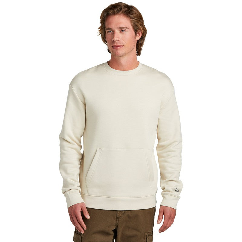 STRAYER New Era ® Heritage Fleece Pocket Crew - Soft Beige