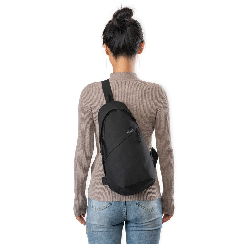STRAYER Renew rPET Sling Bag - BLACK