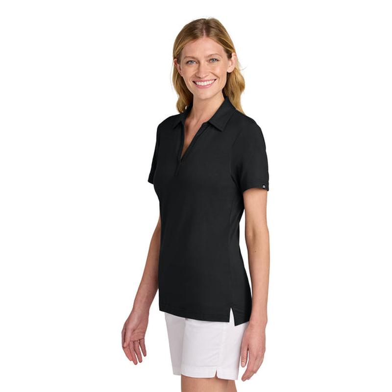NEW STRAYER TravisMathew Women’s Glenview Solid Polo - Black