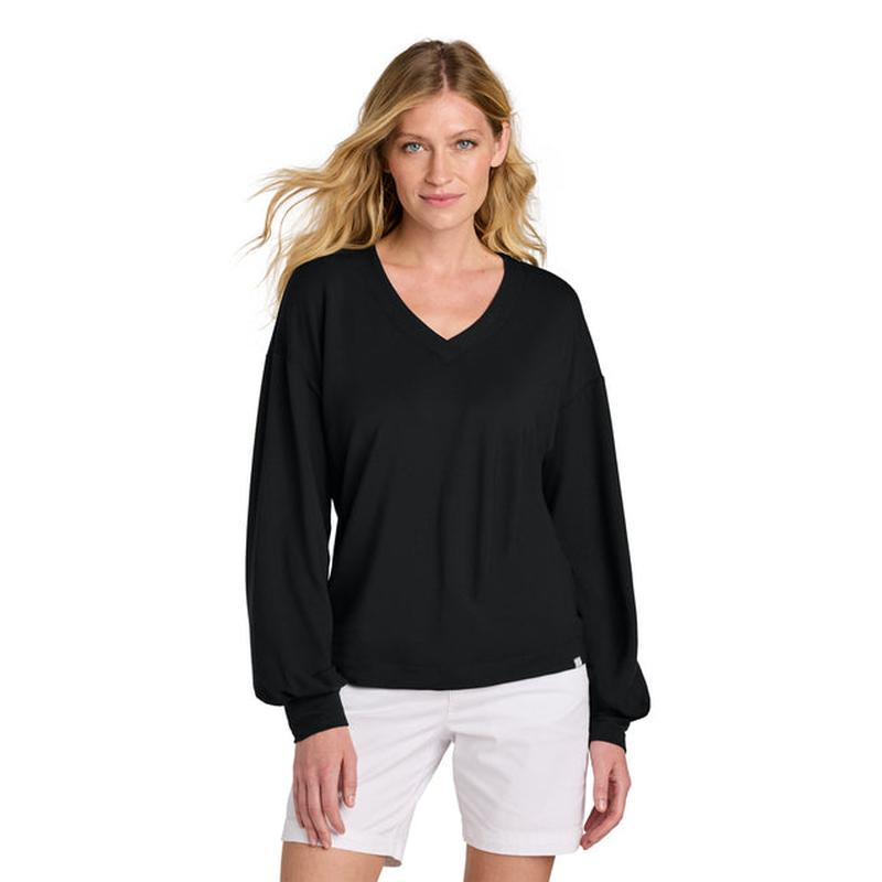 NEW STRAYER TravisMathew Women’s Long Weekend V-Neck - Black