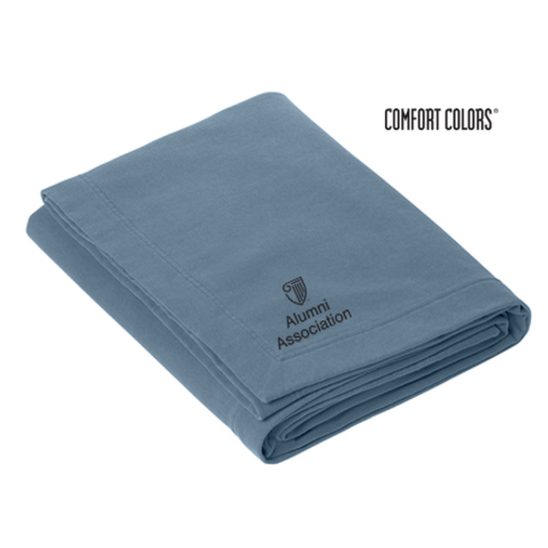 STRAYER ALUMNI ASSOCIATION Comfort Colors® Fleece Dorm Blanket (4-in logo) - Blue Jean